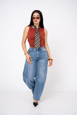 Top Fitted con Hebilla por mayoreo — ZAIVA (vista 9)