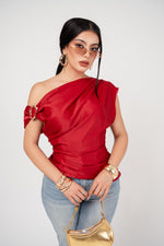 Blusa Roman Shoulder Satín por mayoreo — ZAIVA (vista 3)