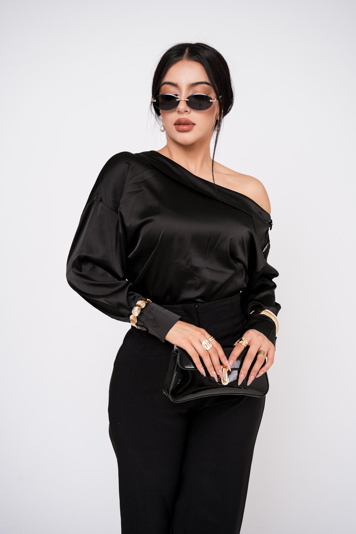 Blusa Satin Off Shoulder por mayoreo — ZAIVA (vista 4)