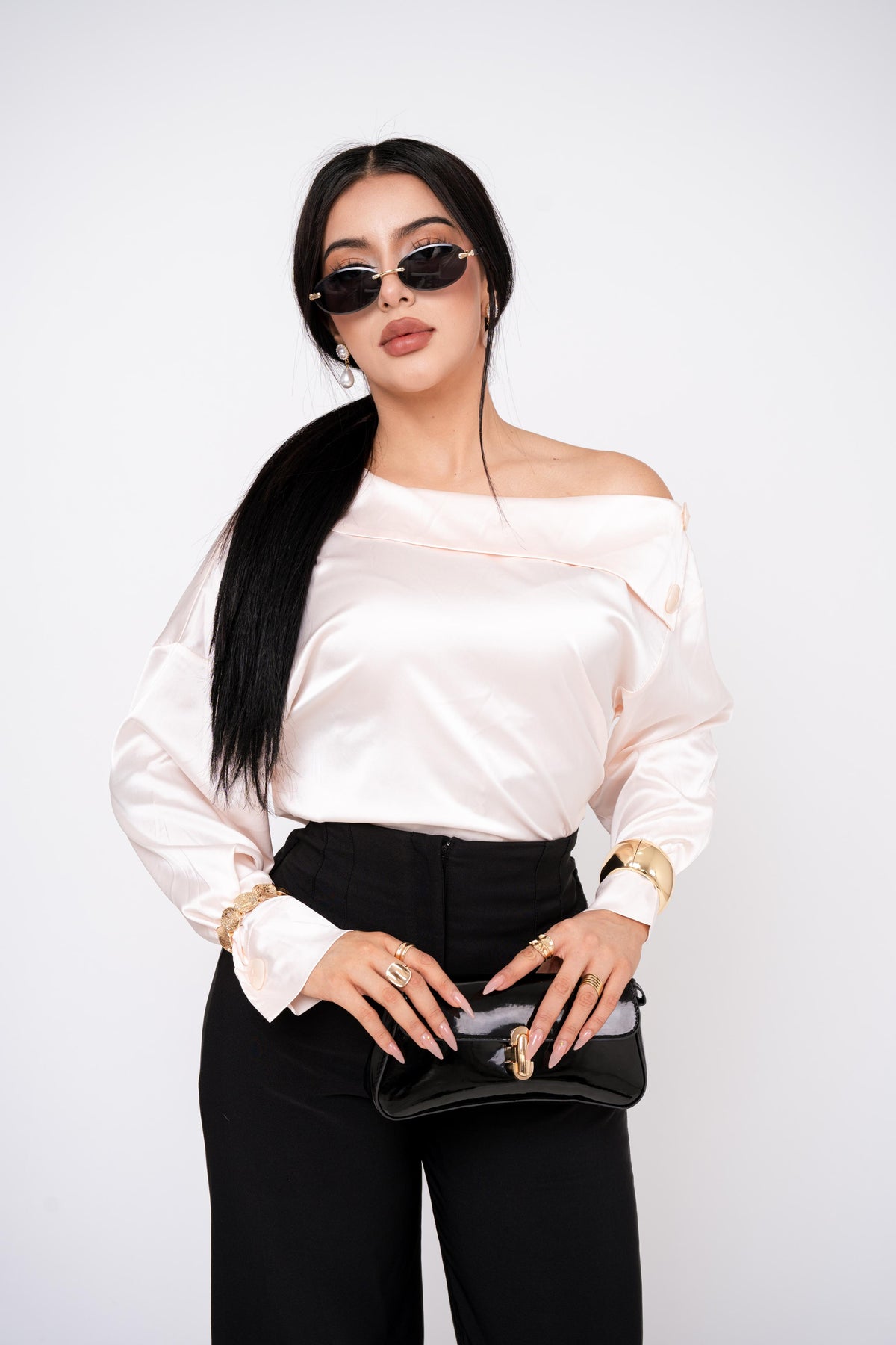 Blusa Satin Off Shoulder por mayoreo — ZAIVA (vista 3)