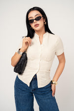 Camisa Manga Corta Pliegue En Copas color Beige | ZAIVA