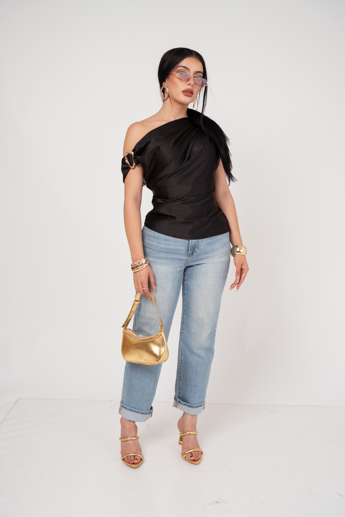 Blusa Roman Shoulder Satín por mayoreo — ZAIVA (vista 8)