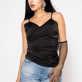 Top Satin Tirantes Con Pliegue Al Costado color Negro | ZAIVA