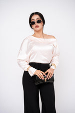 Blusa Satin Off Shoulder por mayoreo — ZAIVA (vista 11)
