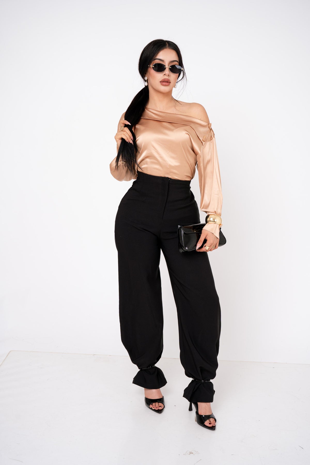 Blusa Satin Off Shoulder por mayoreo — ZAIVA (vista 14)