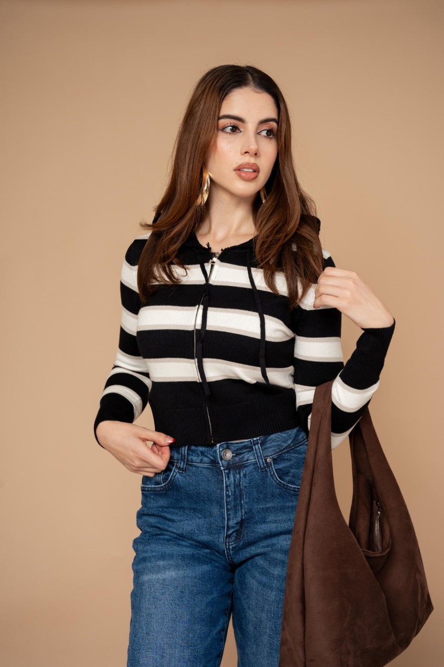Sudadera Cropped Zip-up Za6927 · foto 5 · ZA6927 sudadera cropped zip-up negro
