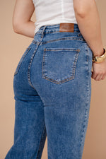 DENIM JEANS STRAIGHT LEG / ZM6627
