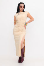 Vestido Silueta Stretch color Beige | ZAIVA