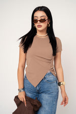 Blusa Basica Asimetrica color Moka | ZAIVA