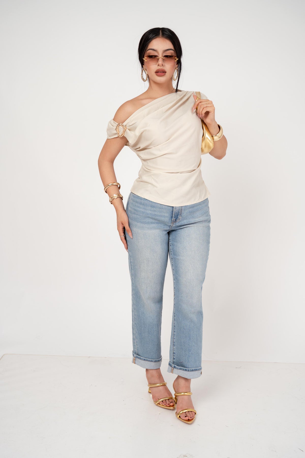 Blusa Roman Shoulder Satín por mayoreo — ZAIVA (vista 6)