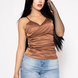 Top Satin Tirantes Con Pliegue Al Costado color Camel | ZAIVA