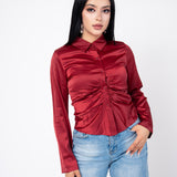 Camisera Satinada Plisada color Vino | ZAIVA